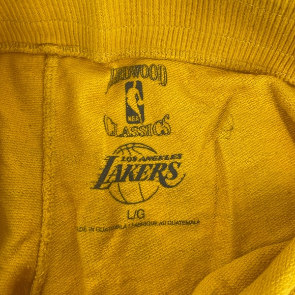 Pre-Owned LA Lakers NBA Hardwood Classics Shorts | Size L | 100% Cotton | - Picture 4 of 5